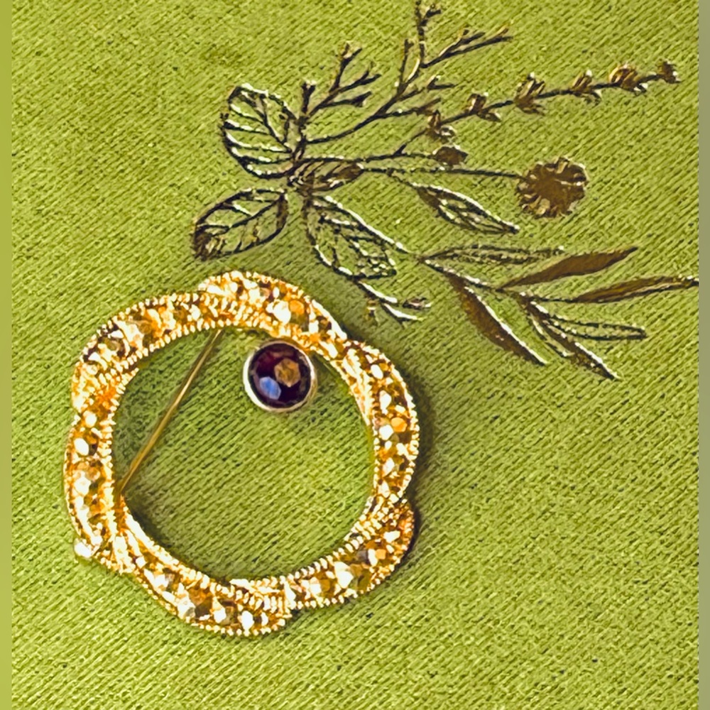 Vintage Gold and Purple Filigree Brooch